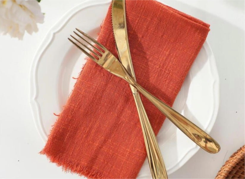 Albina orange napkins (rent) (N-0006) *