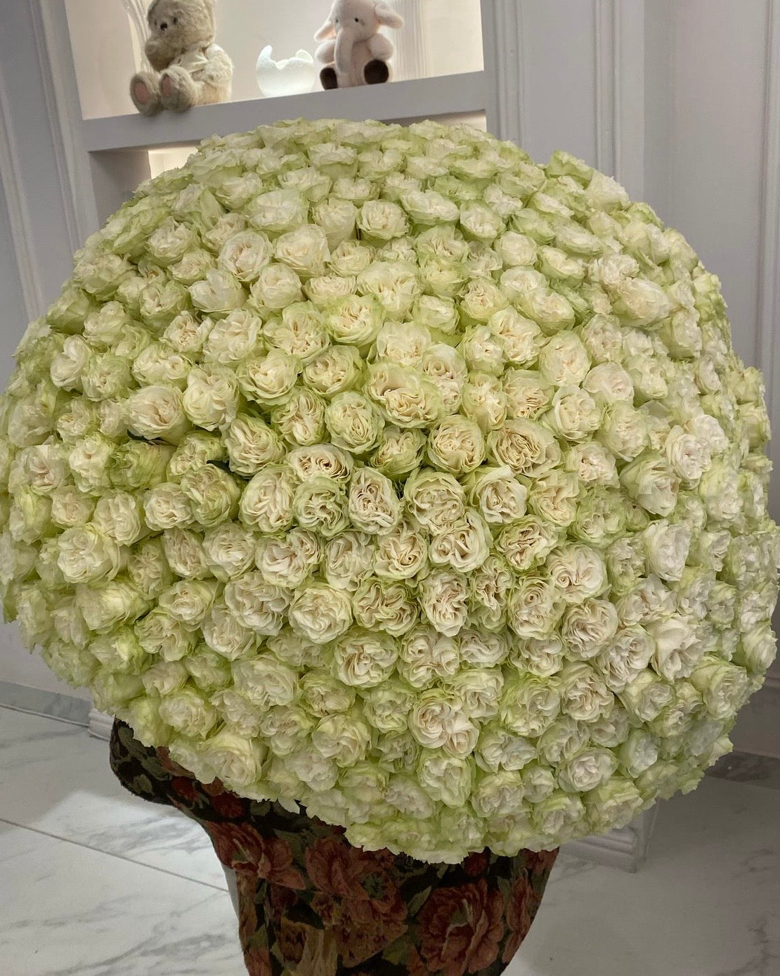 Flowers bouquet 525 garden roses