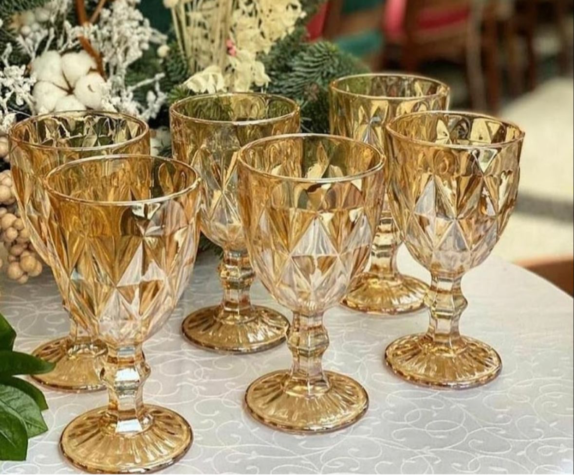 WG-0010 Beige jessy glass rent