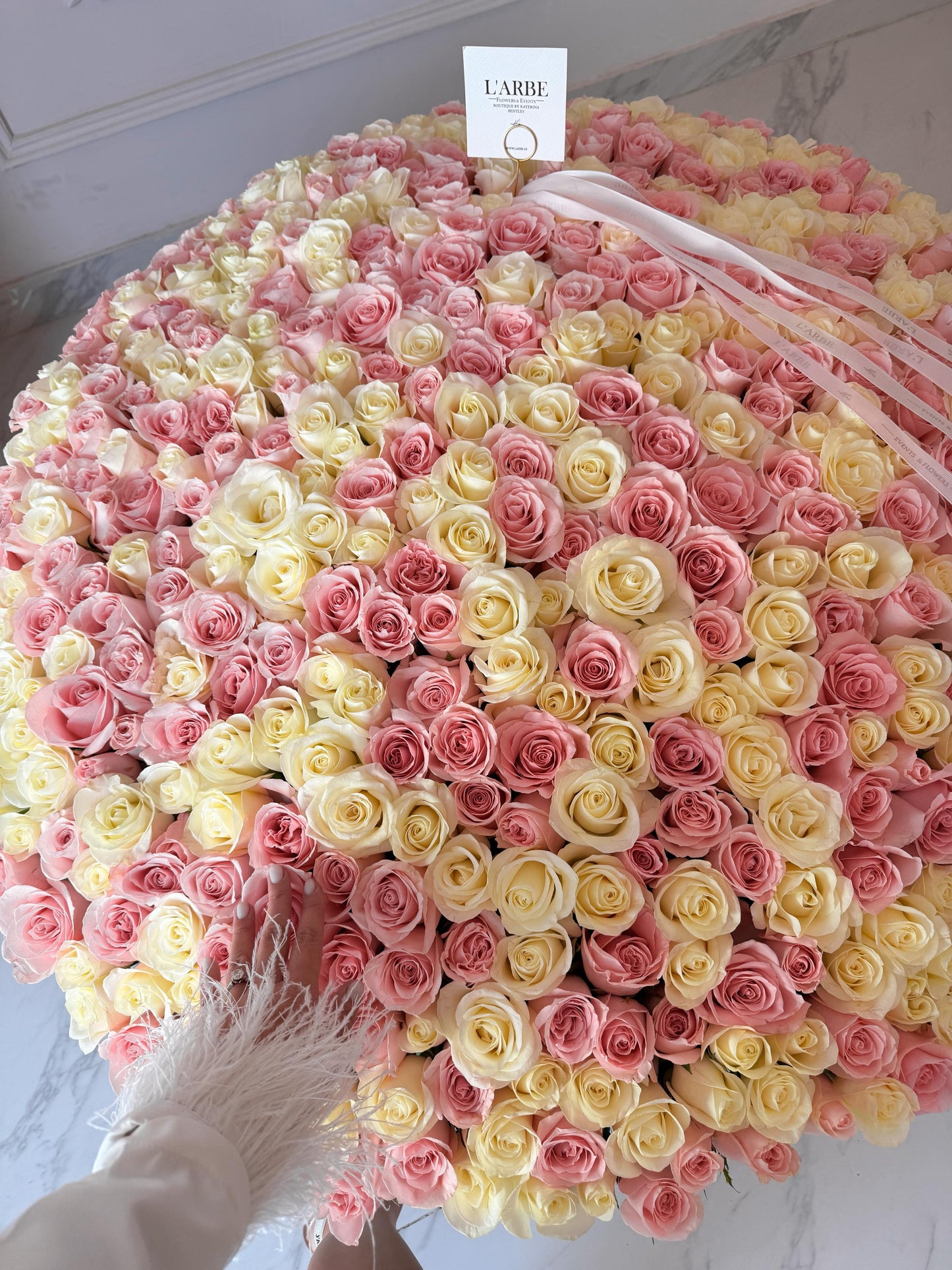 FLOWERS BOUQUET WITH WHITE AND PINK ROSES 501 PCS