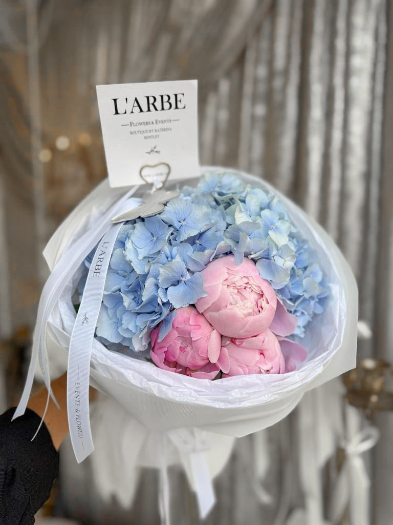 Flowers bouquet “Elli” peony and hydrangea