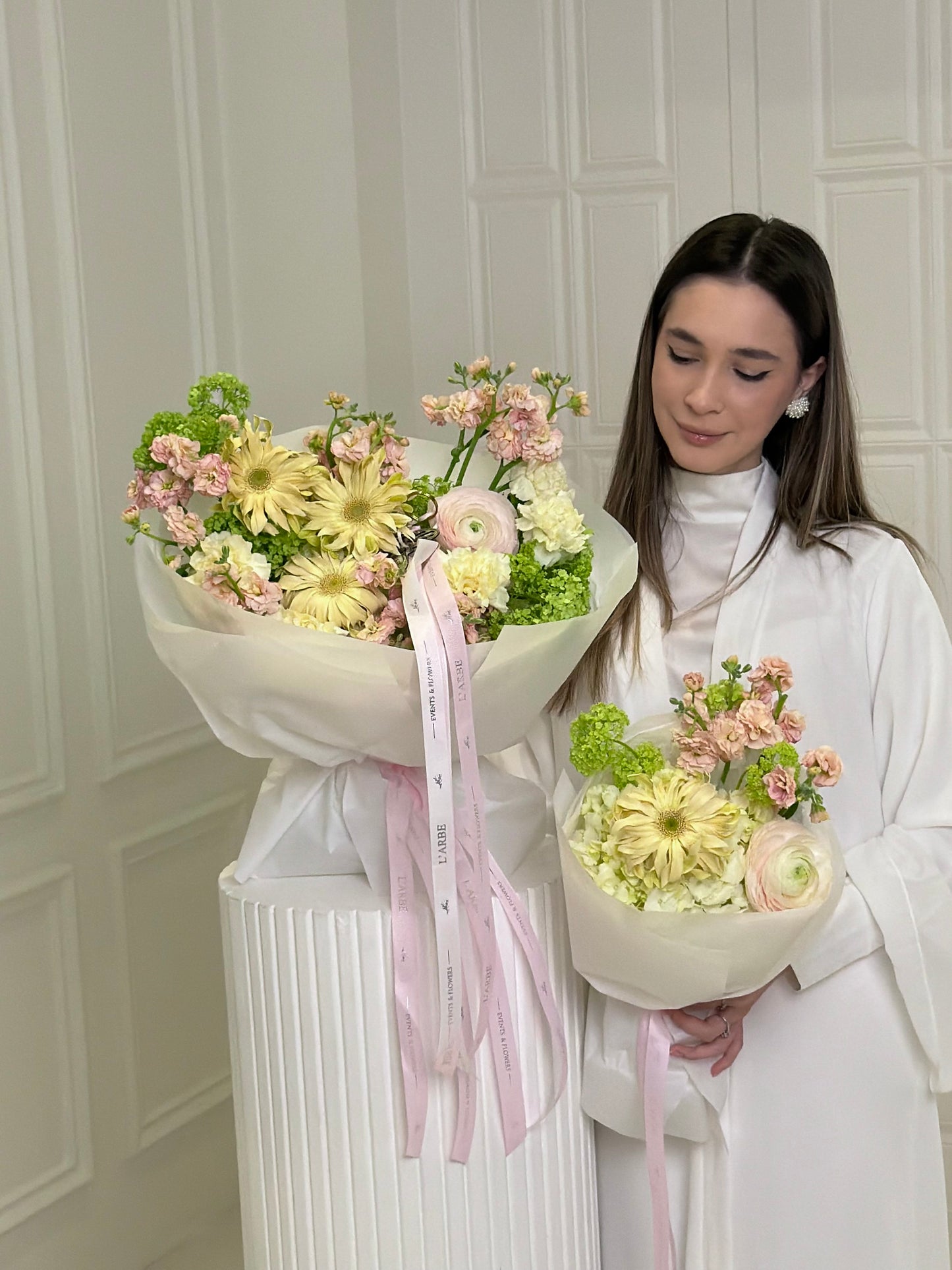 FLOWERS BOUQUETS SET 2 PCS WITH HYDRANGEAS, RANUNCULUS AND MATTHIOLA “OLI” 0101