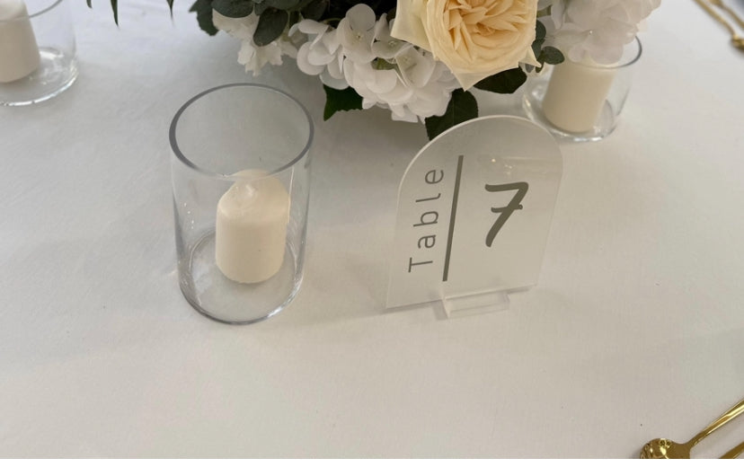 Acrylic table number (rent)