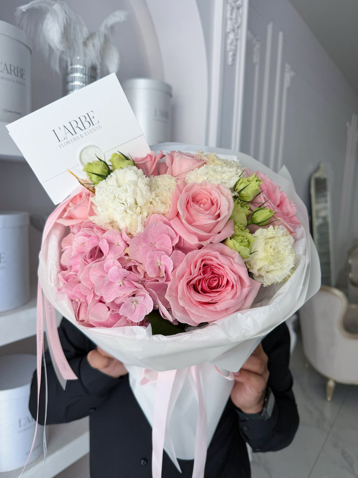 FLOWERS MIX WITH HYDRANGEA AND OHARA “VALENTINA”