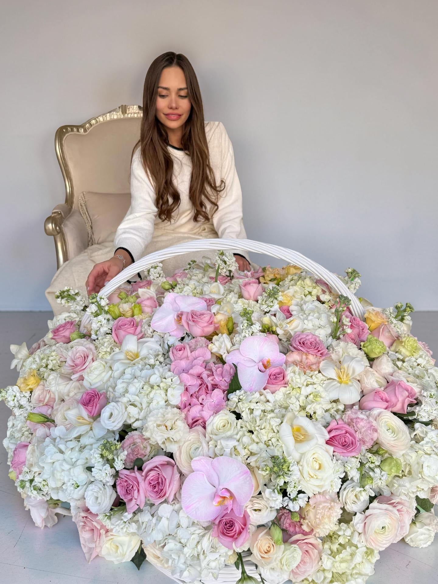 FLOWERS BASKET “PUSHKIN”