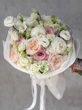 WHITE AND PINK FLOWER BOUQUET WITH ROSES AND EUSTOMA