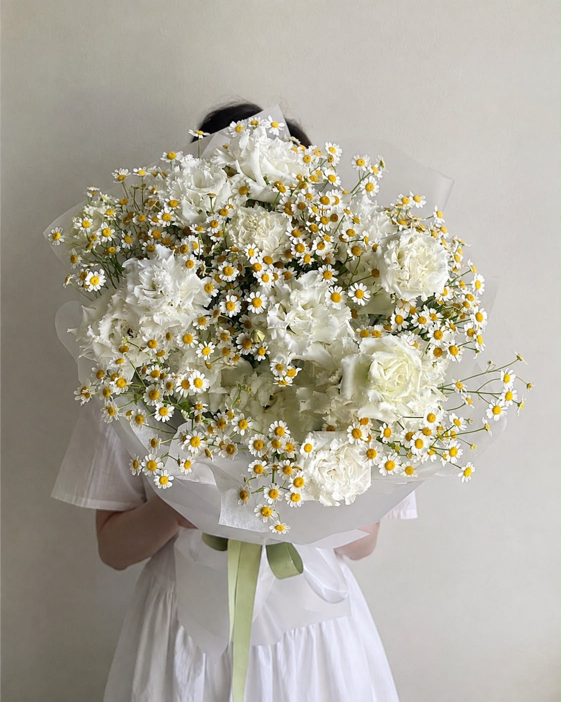 FLOWERS BOUQUET WITH TANACETUM AND EUSTOMA “LUNARIA”
