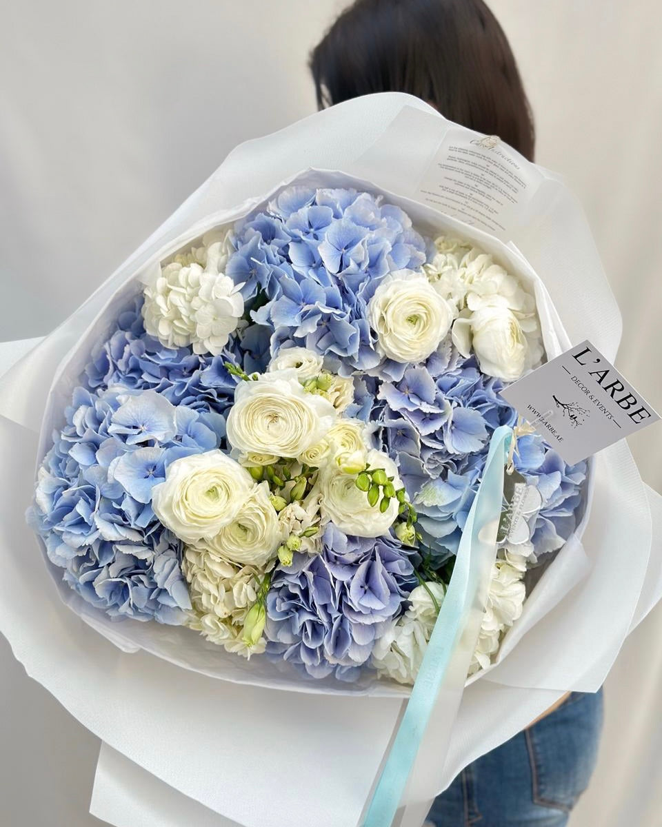 BLUE AND WHITE FLOWERS BOUQUET WITH HYDRANGEA AND RANUNCULUS