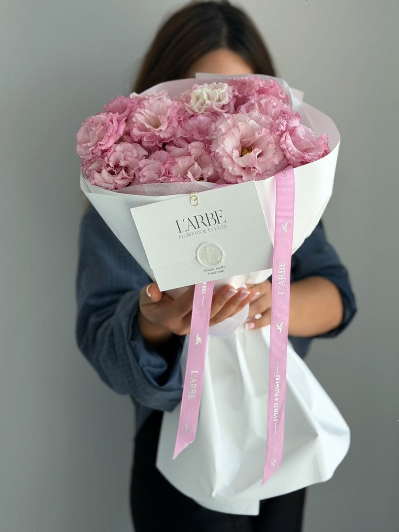 FLOWERS BOUQUET WITH PINK EUSTOMA