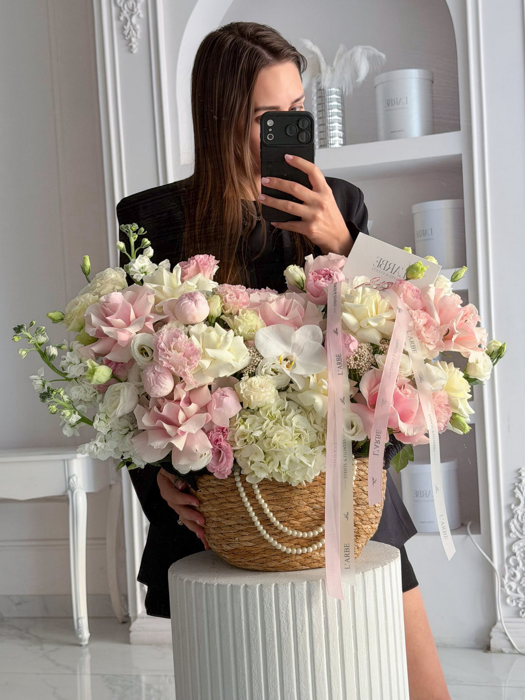 FLOWERS BASKET WITH PHALENOPSIS “EMMELINE”