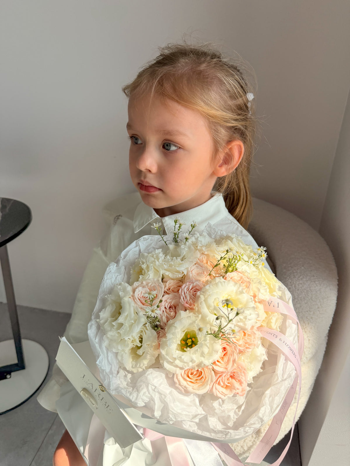 FLOWERS BOUQUET “AGLOW” WITH TANACETUM
