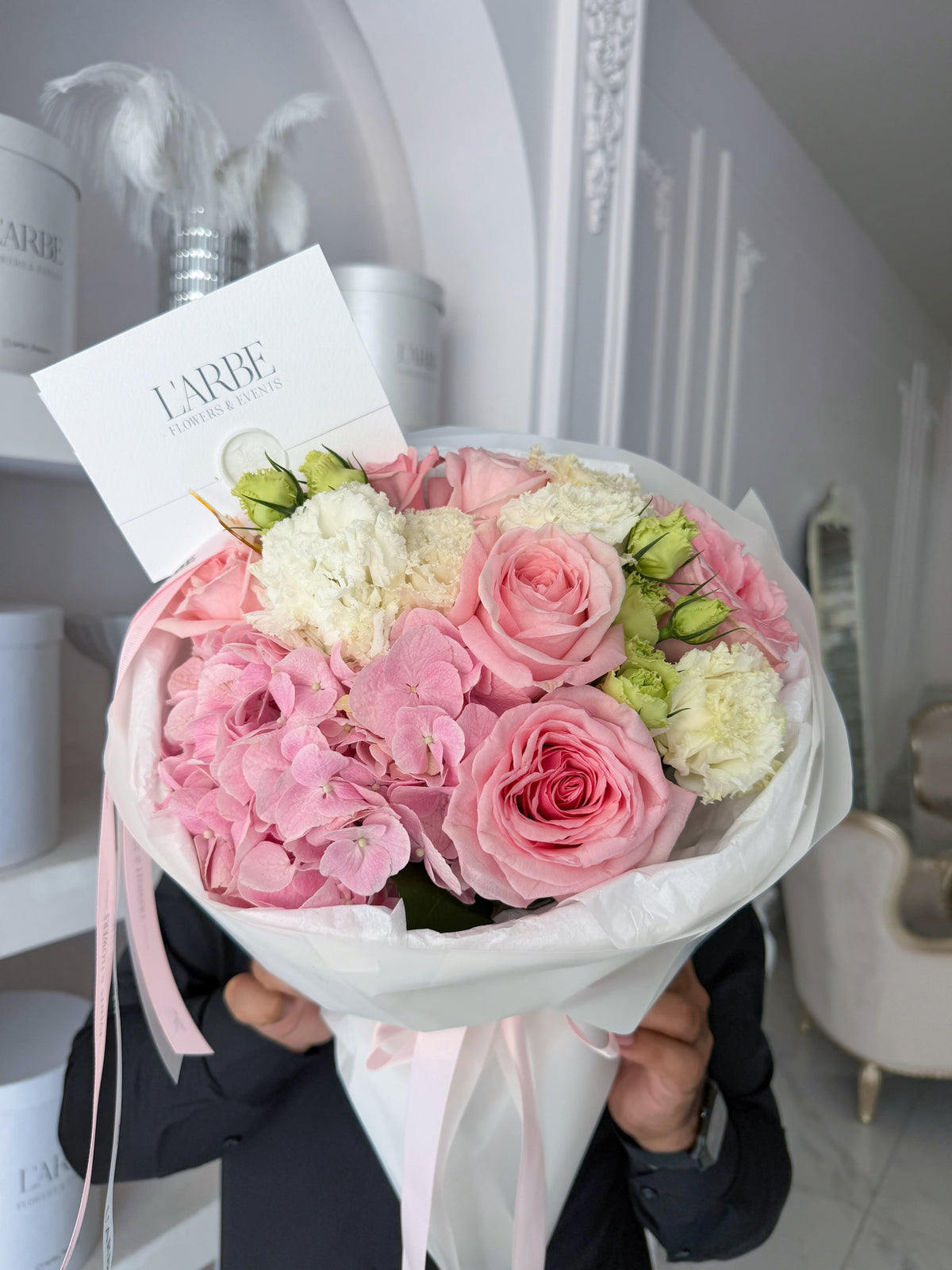 FLOWERS MIX WITH HYDRANGEA AND OHARA “VALENTINA”