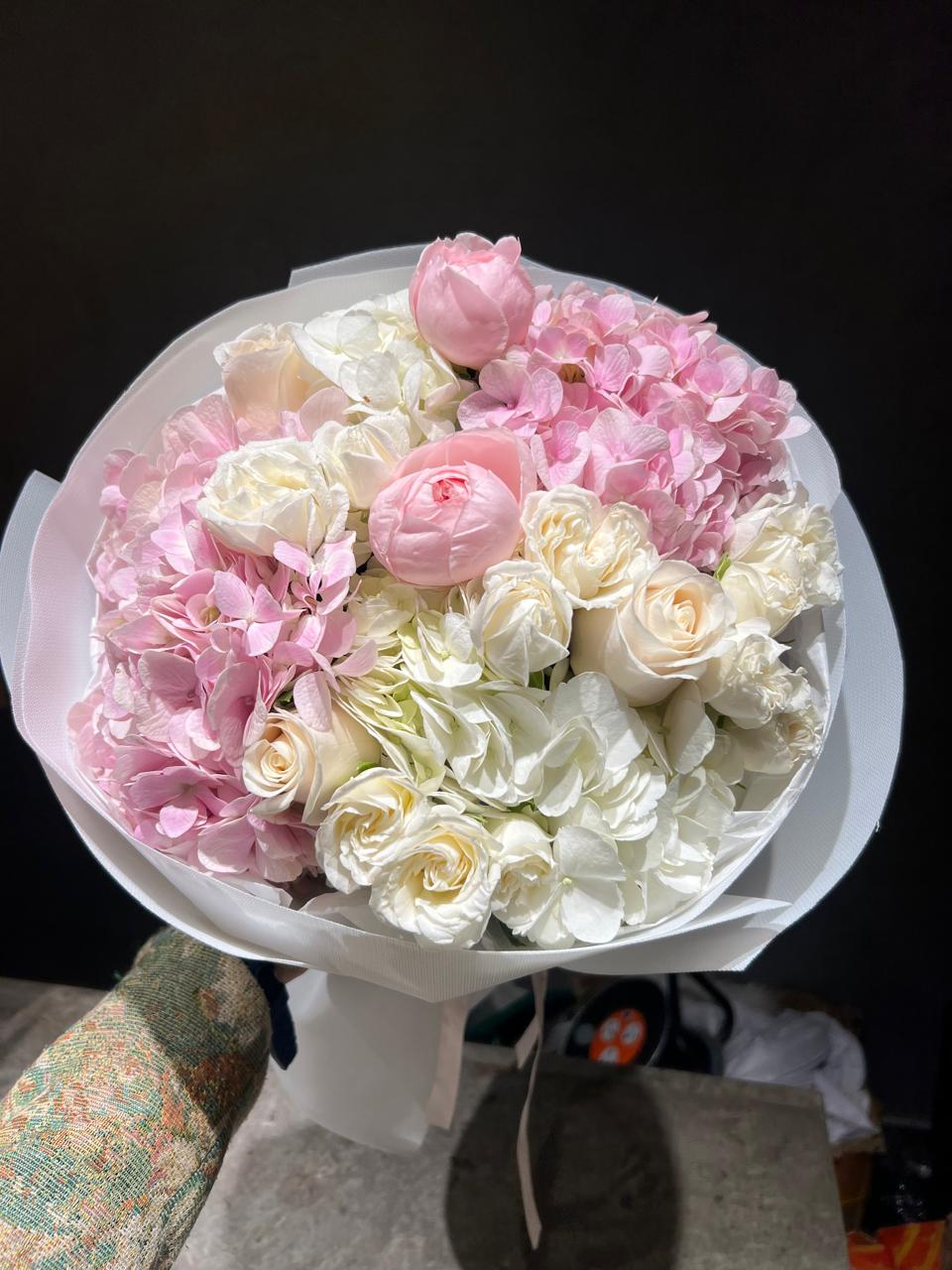 FLOWERS BOUQUET WITH PEONIES AND HYDRANGEAS “AFFECTION”