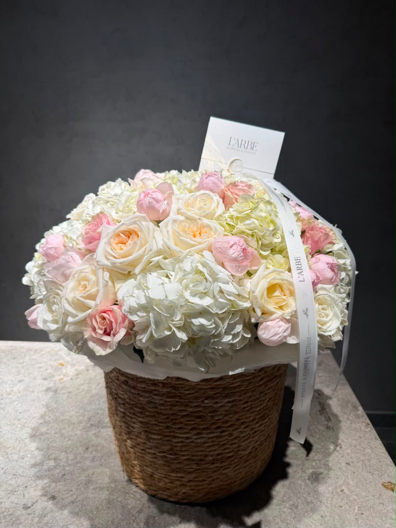 BEAUTIFUL FLOWERS BASKET WITH HYDRANGEAS