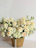 FLOWERS BASKET WITH ROSES AND HYDRANGEAS “VIRELLE”
