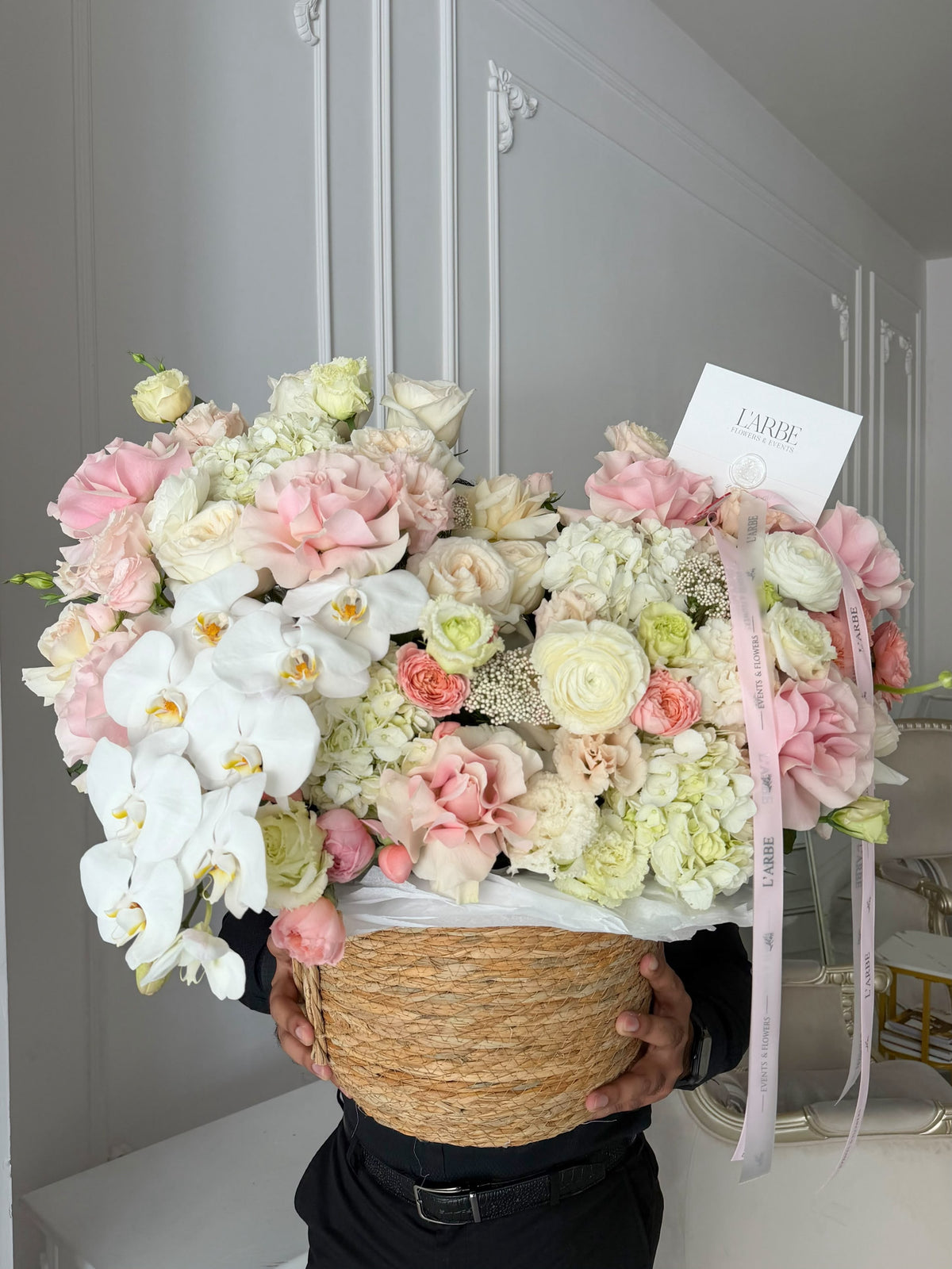 FLOWERS BOUQUET IN A BASKET WITH ORHID FRENCH ROSES “BREEZE”