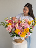 FLOWERS BASKET WITH EUSTOMA HYDRANGEA “GOLDEN HOUR”
