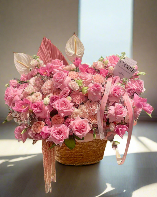 Basket mix flowers “Mona”