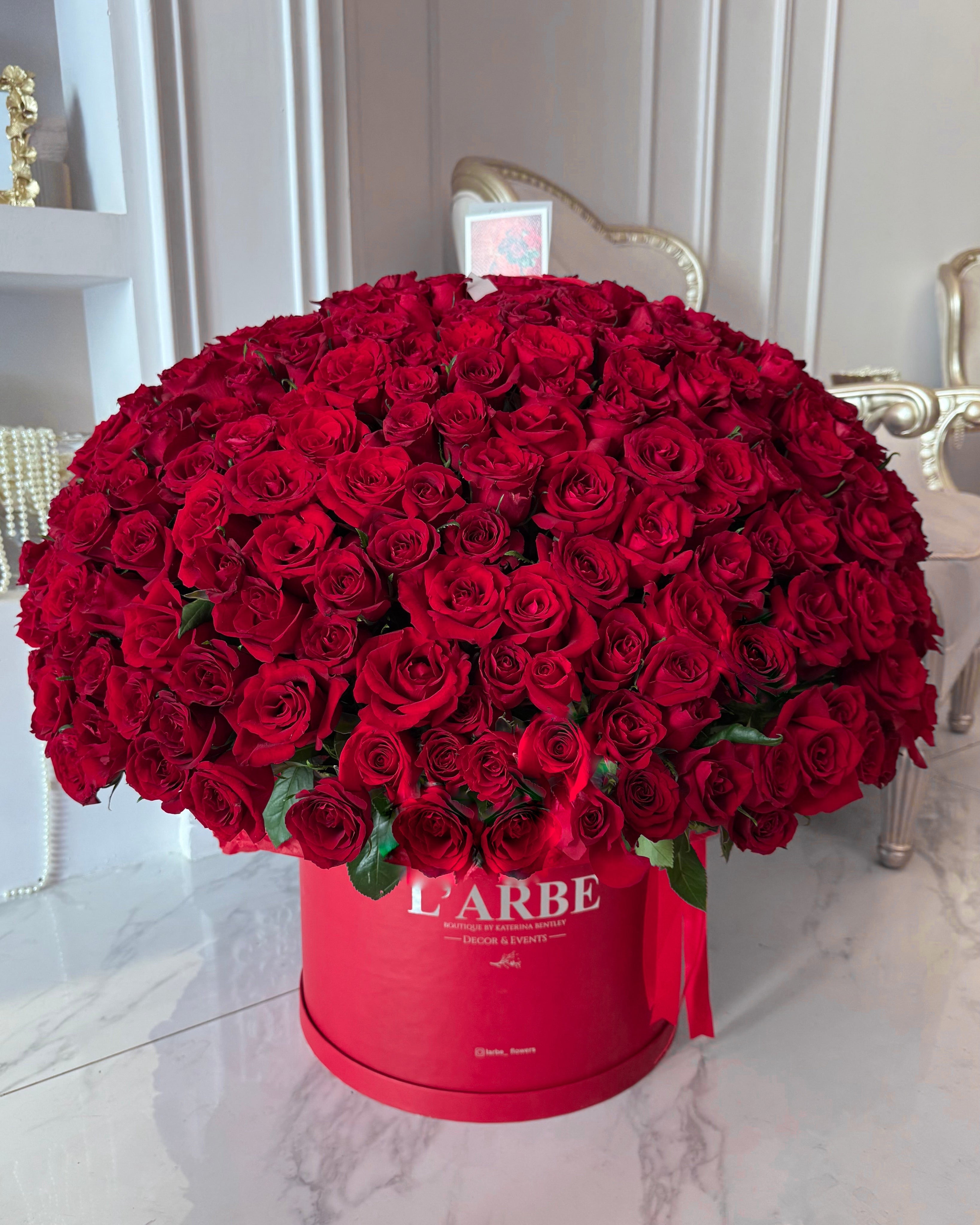FLOWERS BOUQUET IN BOX “401 RED ROSES”