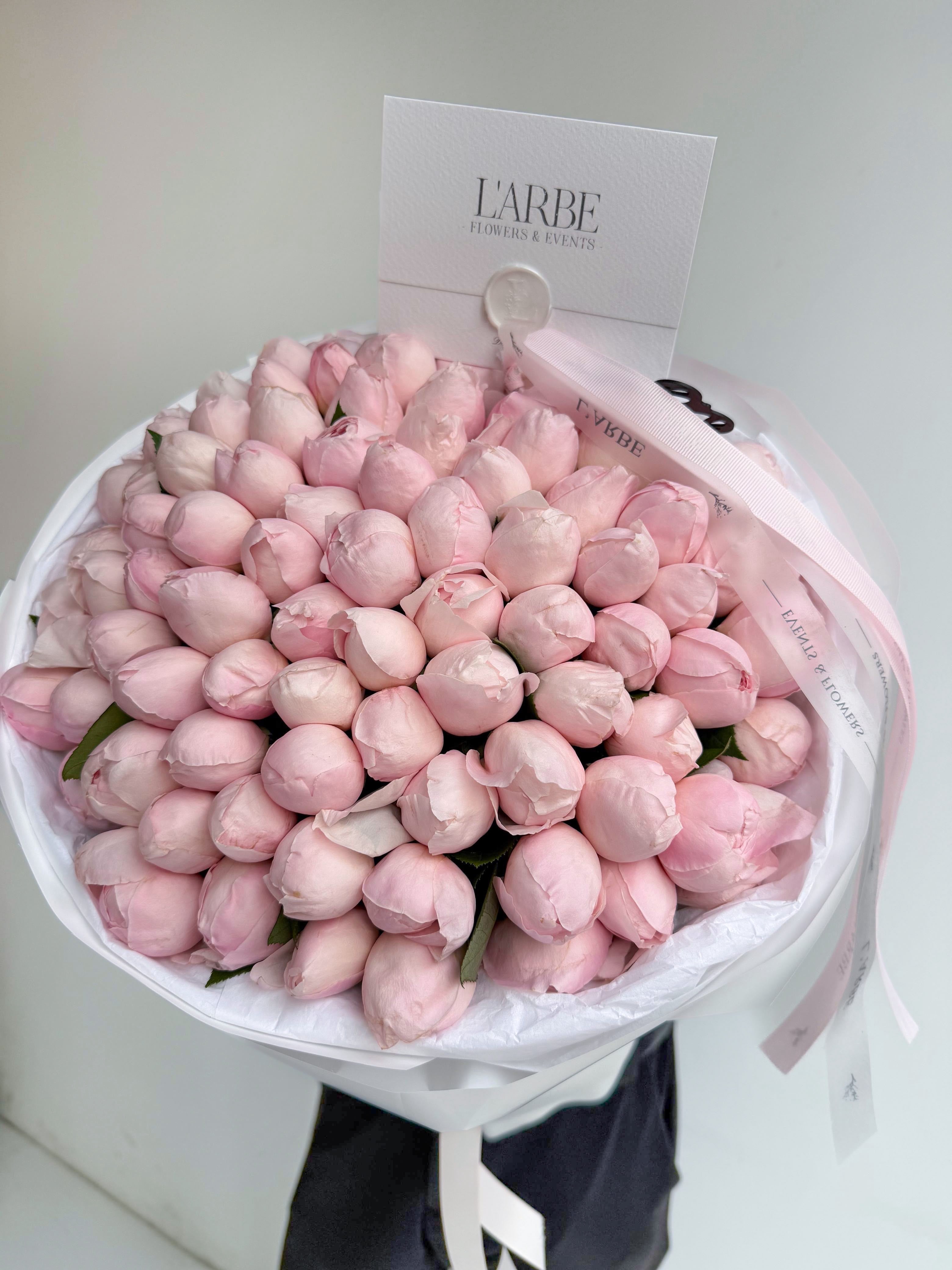 FLOWERS BOUQUET WITH PEONY ROSES 85 PCS