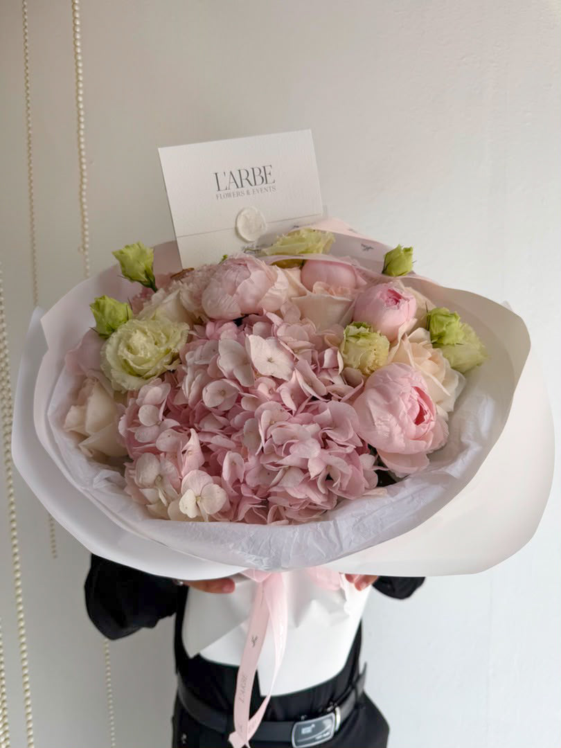 FLOWERS PINK BOUQUET WITH ROSES AND EUSTOMA