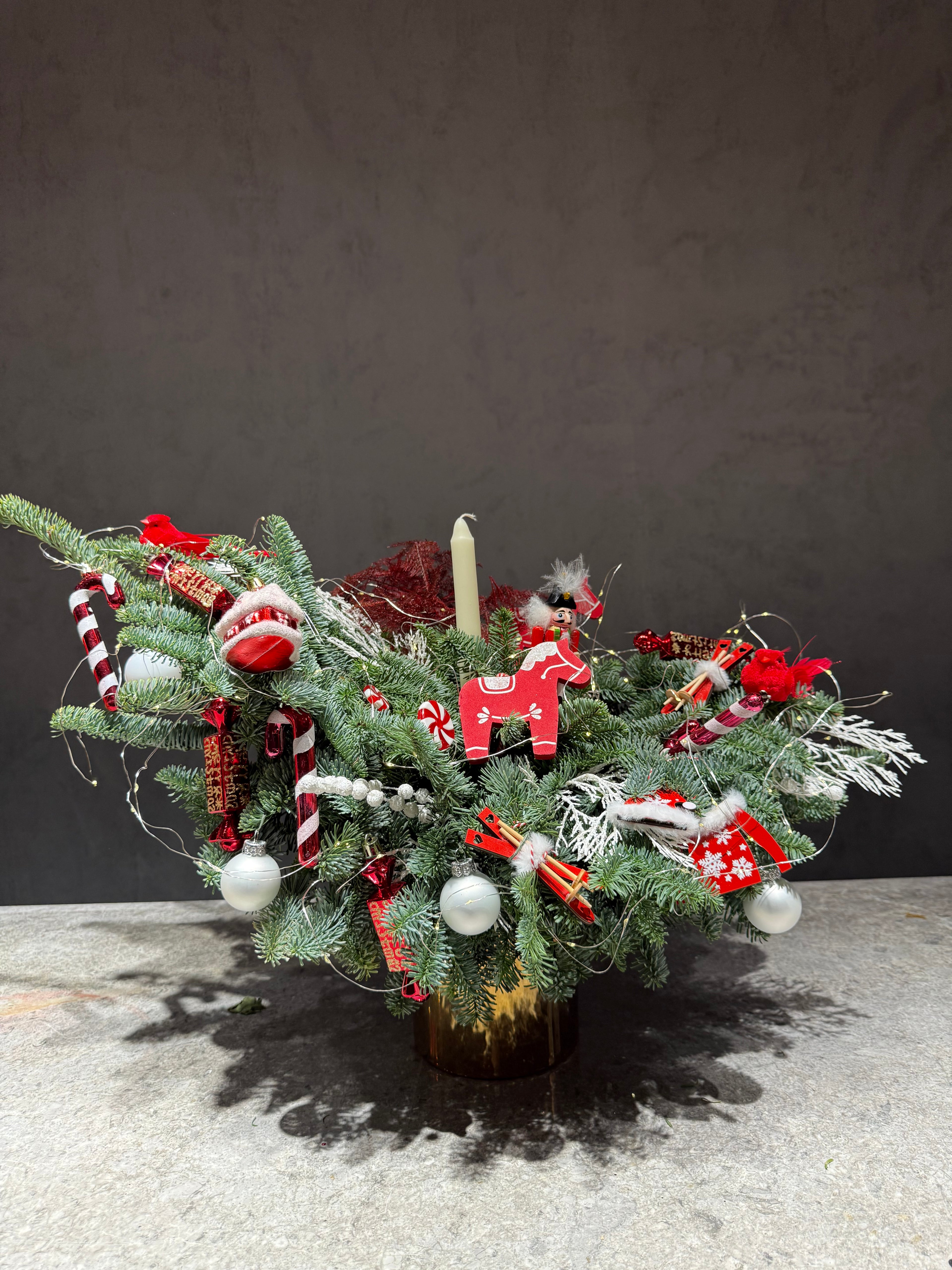 Christmas New Tear centerpiece