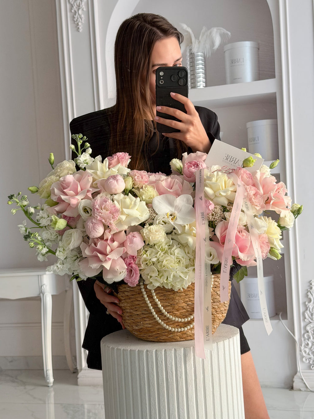 FLOWERS BASKET WITH PHALENOPSIS “EMMELINE”