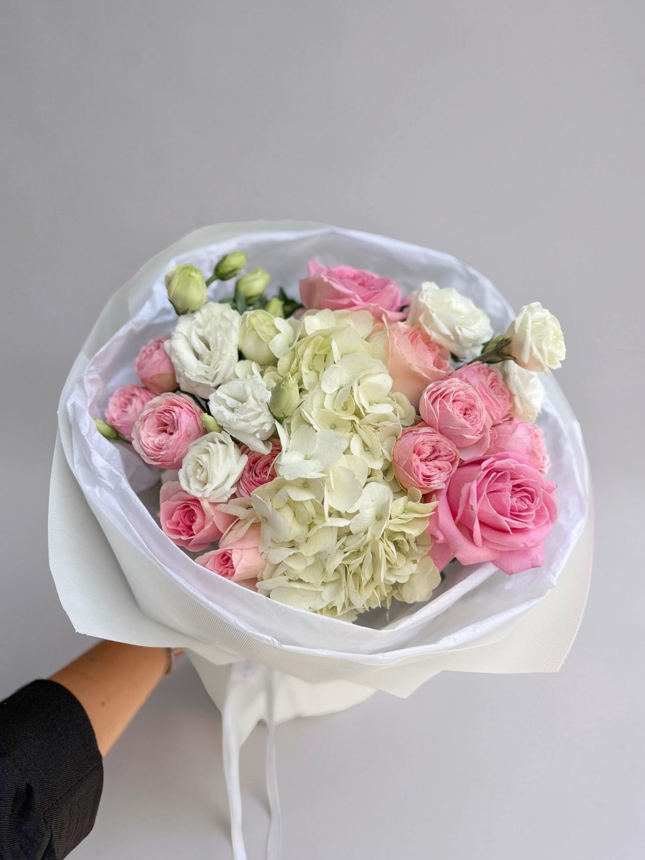Flowers bouquet “Moniker”