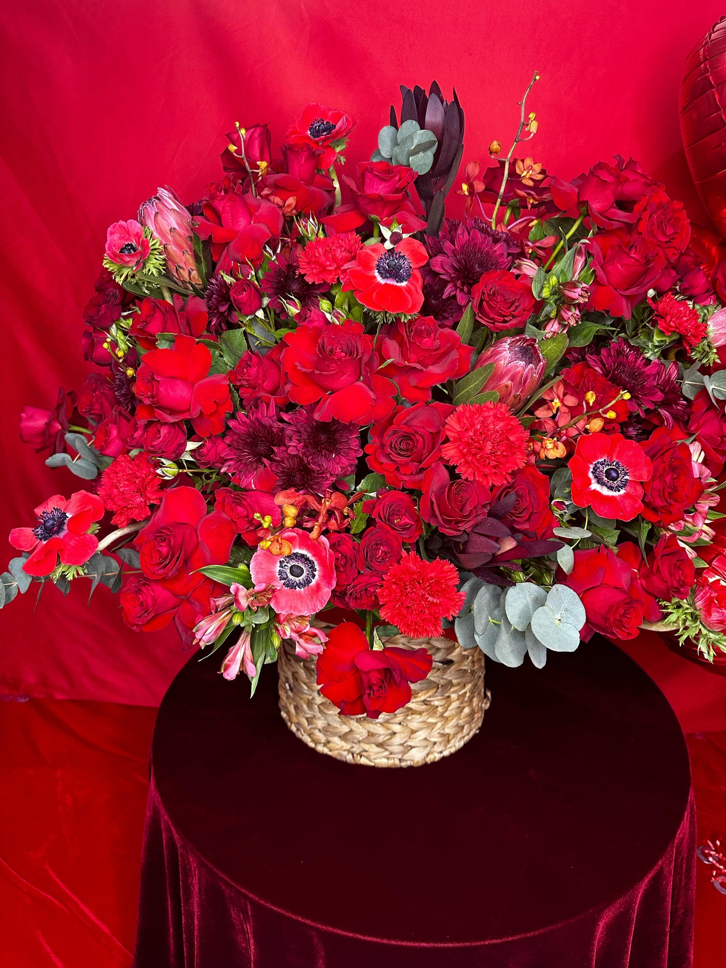 Valentine’s mix flowers “Alinis”