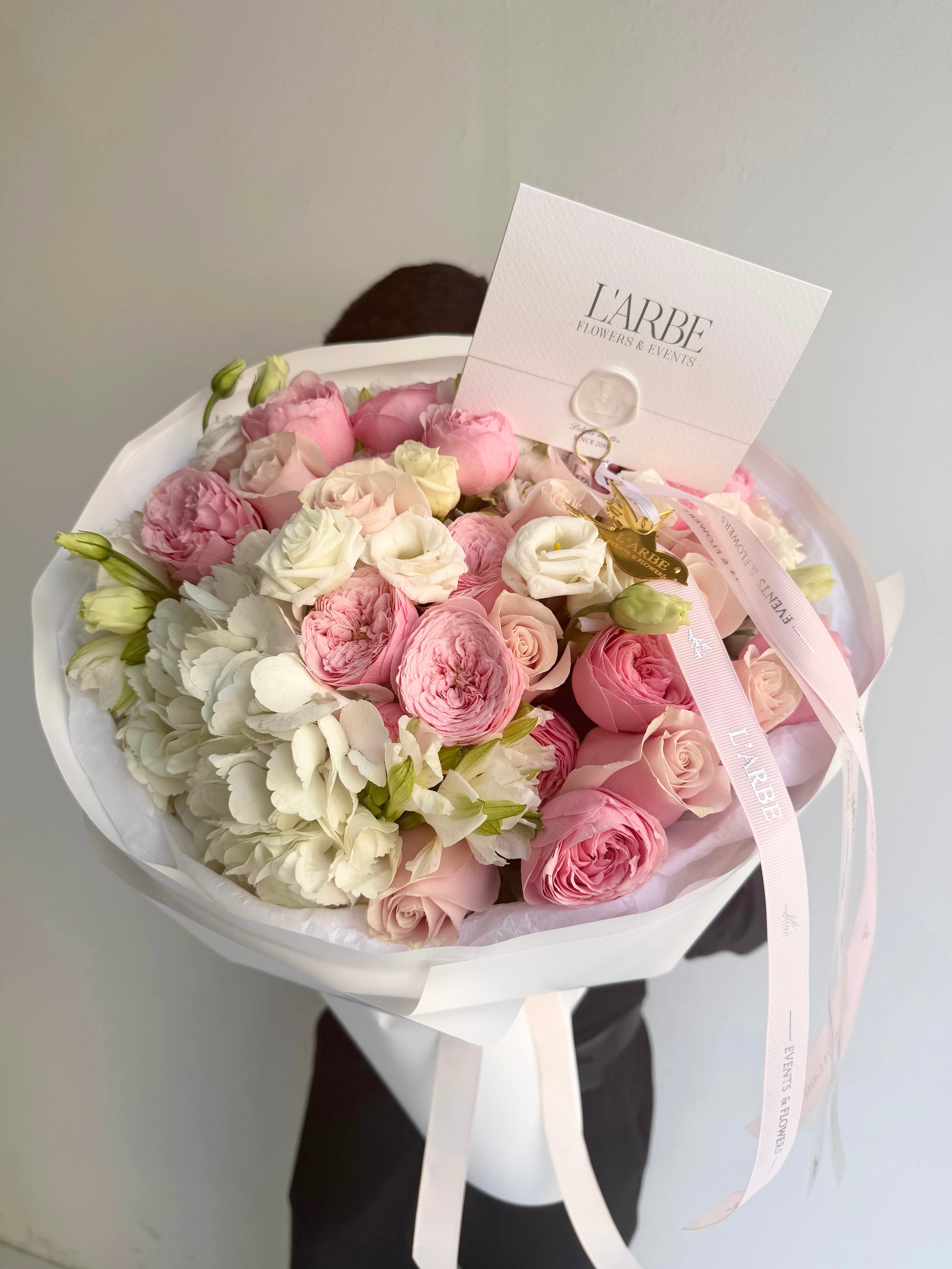 FLOWERS BOUQUET “LAYALI”