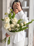 FLOWERS MIX WHITE & GREEN SHADES