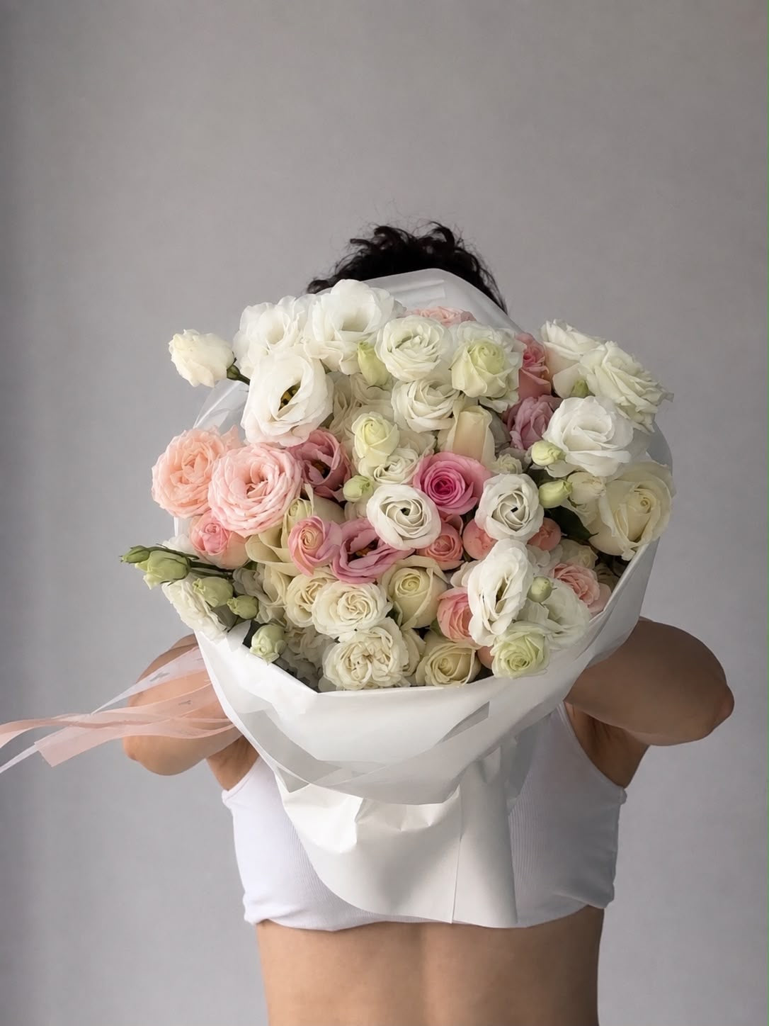 FLOWERS BOUQUET WITH EUSTOMA MIX “AMELUNE”