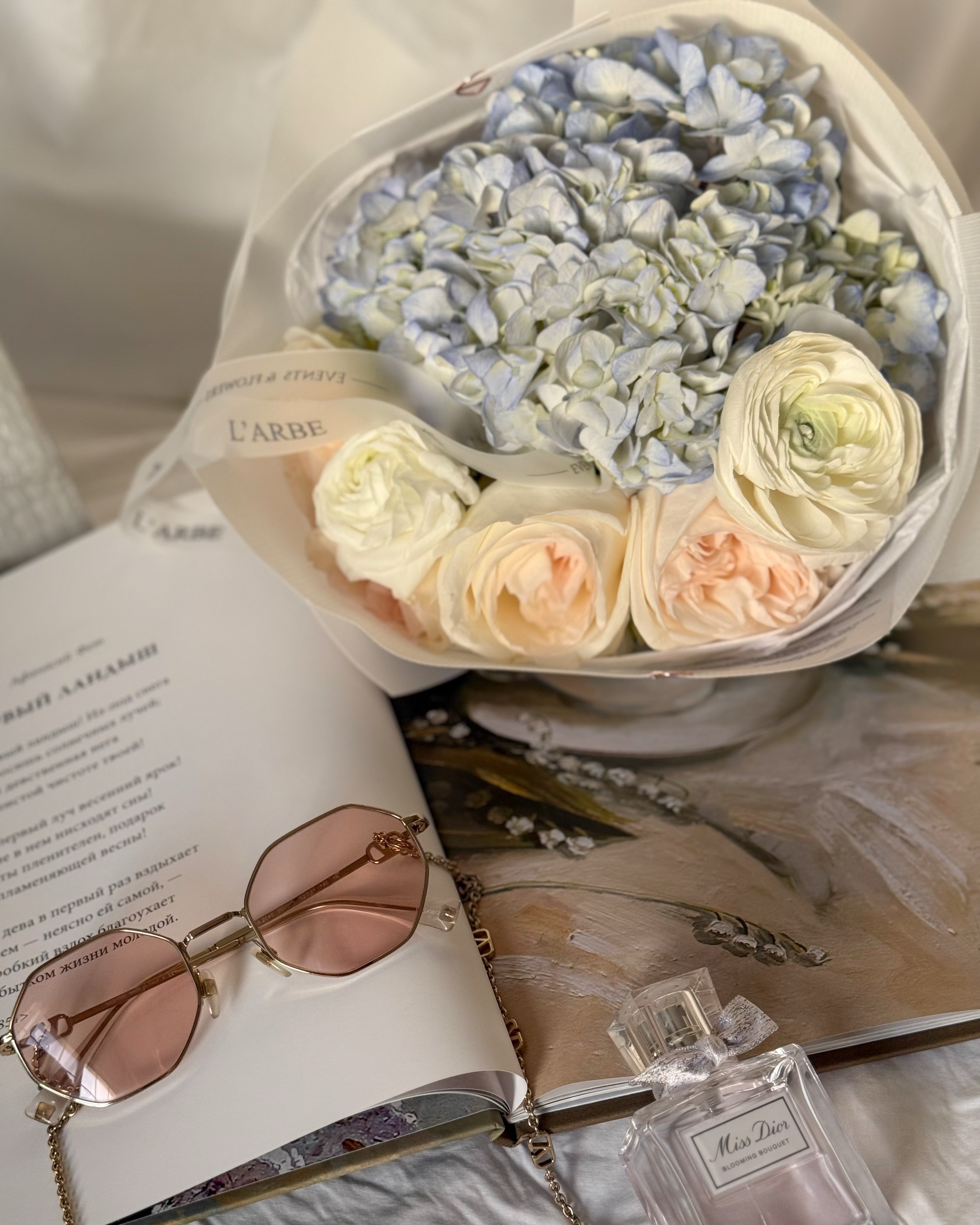 BLUE AND WHITE FLOWERS BOUQUET WITH HYDRANGEA AND RANUNCULUS