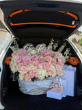 FLOWERS MIX IN BASKET “ESENCIA”