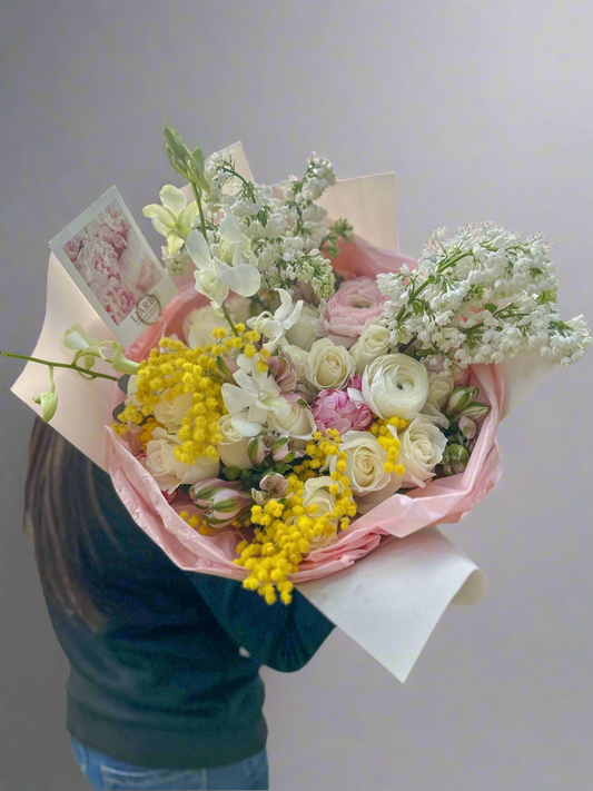 Mix flowers bouquet “ibragiya”