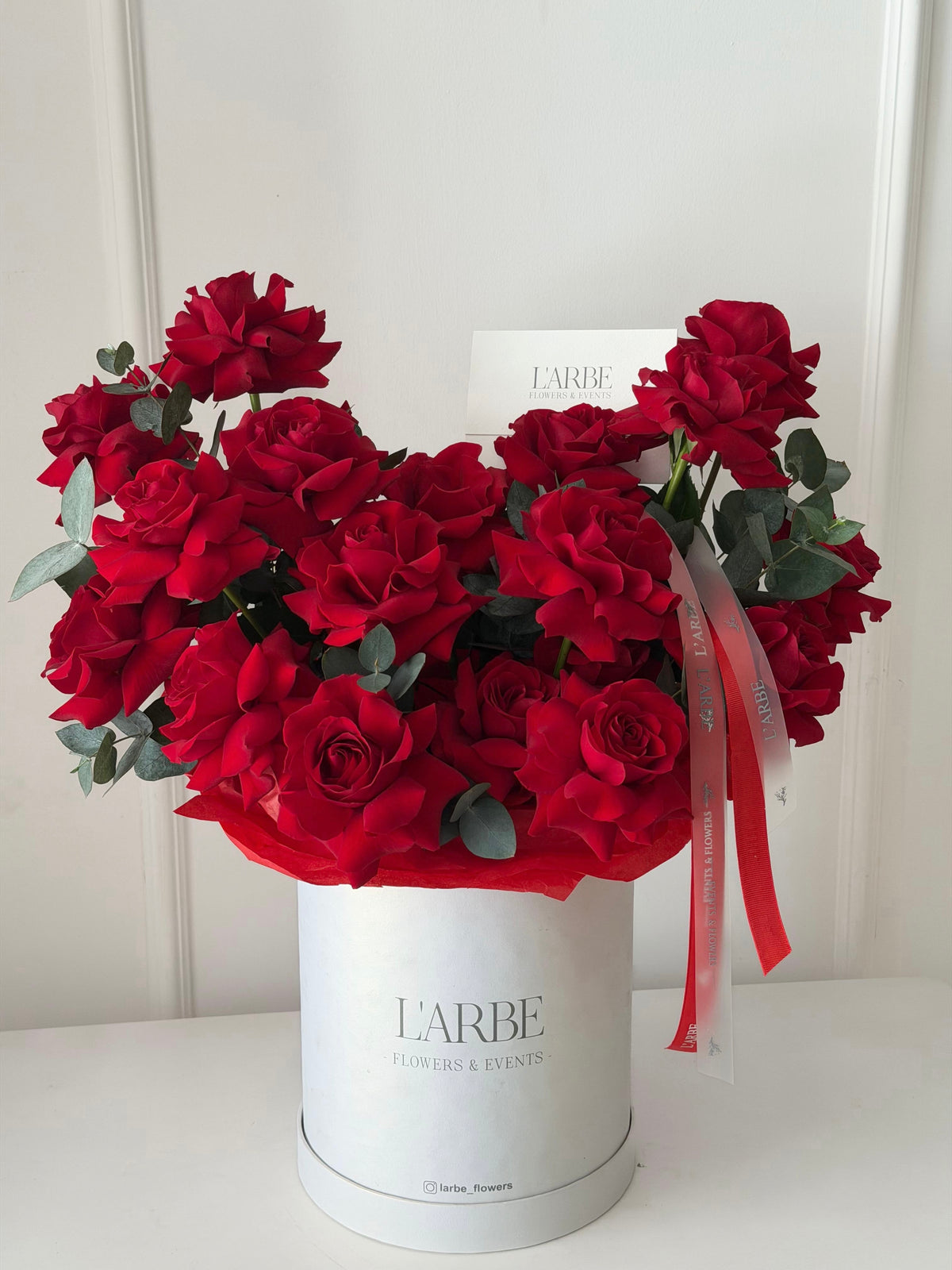 FLOWERS BOX WITH RED ROSES AND EUCALYPTUS