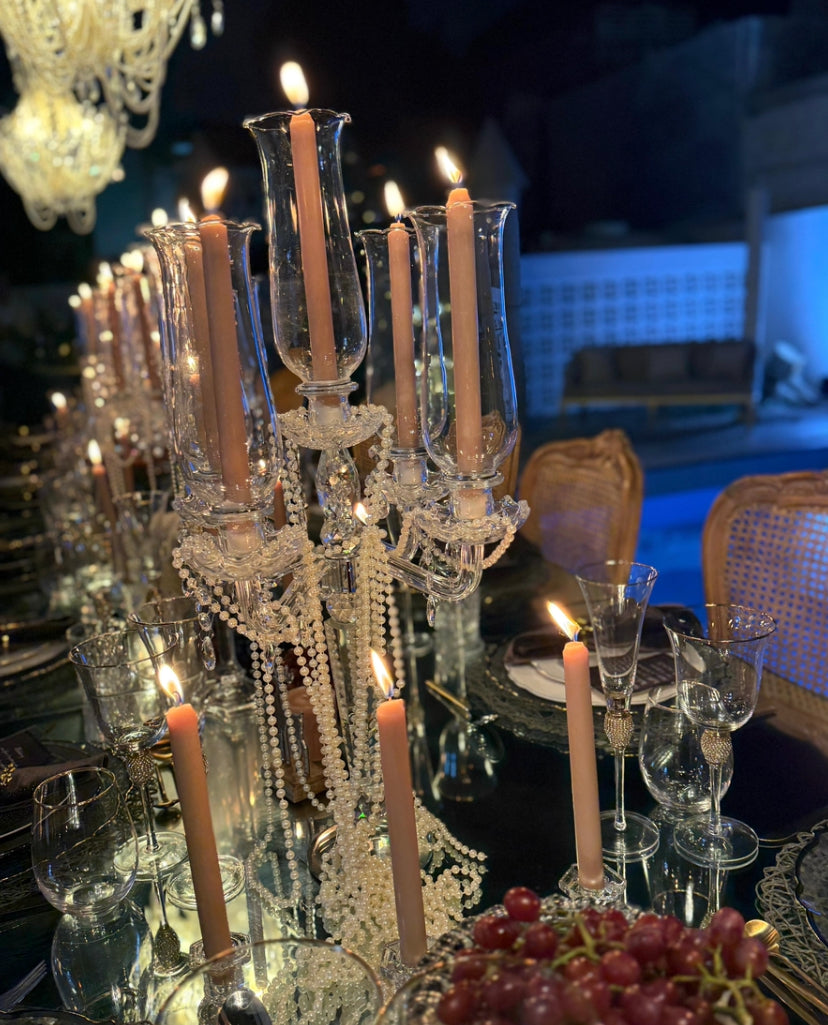 Glass candelabra with pearls (rent)
