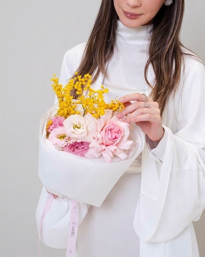 FLOWERS SMALL PINK BOUQUET “PINNI” 010777