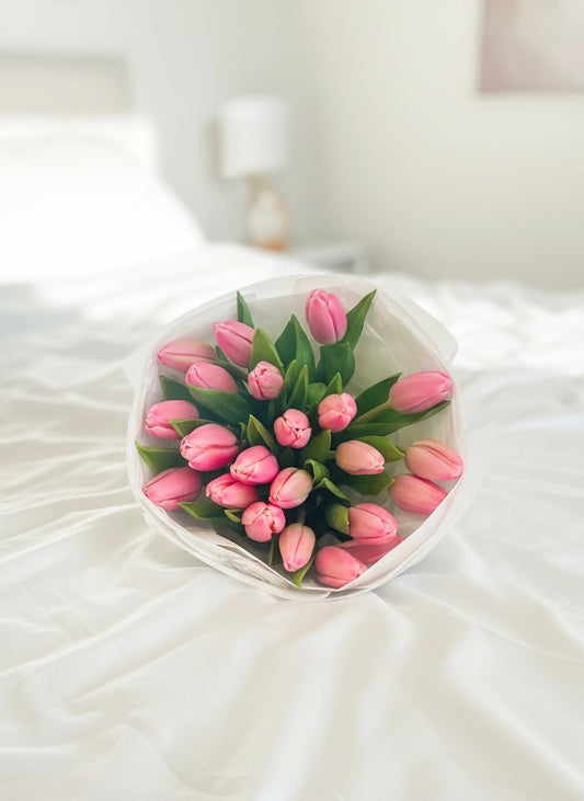 FLOWERS BOUQUET WITH 21 LIGHT PINK TULIPS “GARDEN 10”