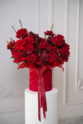 RED BOX VELVET WITH ROSES AND HYDRANGEAS V104 “RAF”