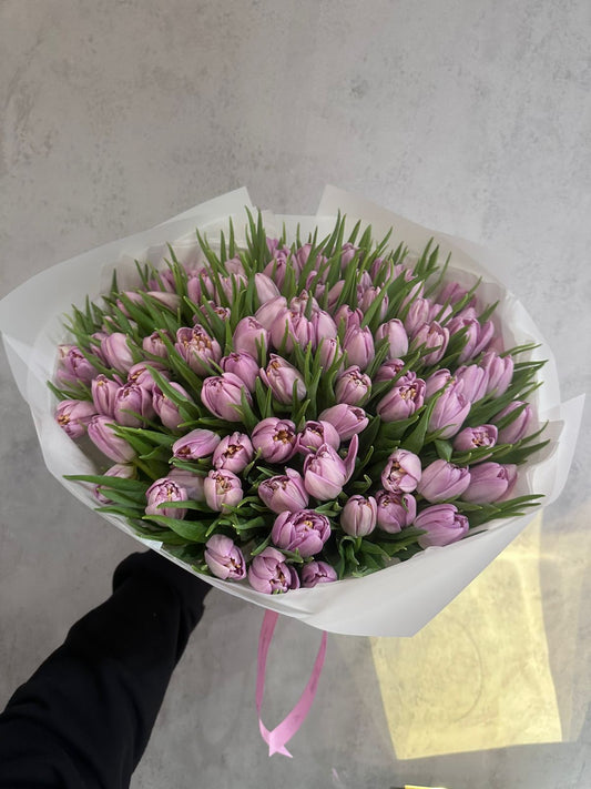 FLOWERS BOUQUET WITH 101 LIGHT LILAC TULIP KATINKA