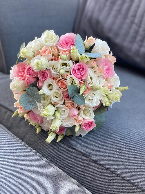 BRIDAL FLOWERS COLOURED MIX
