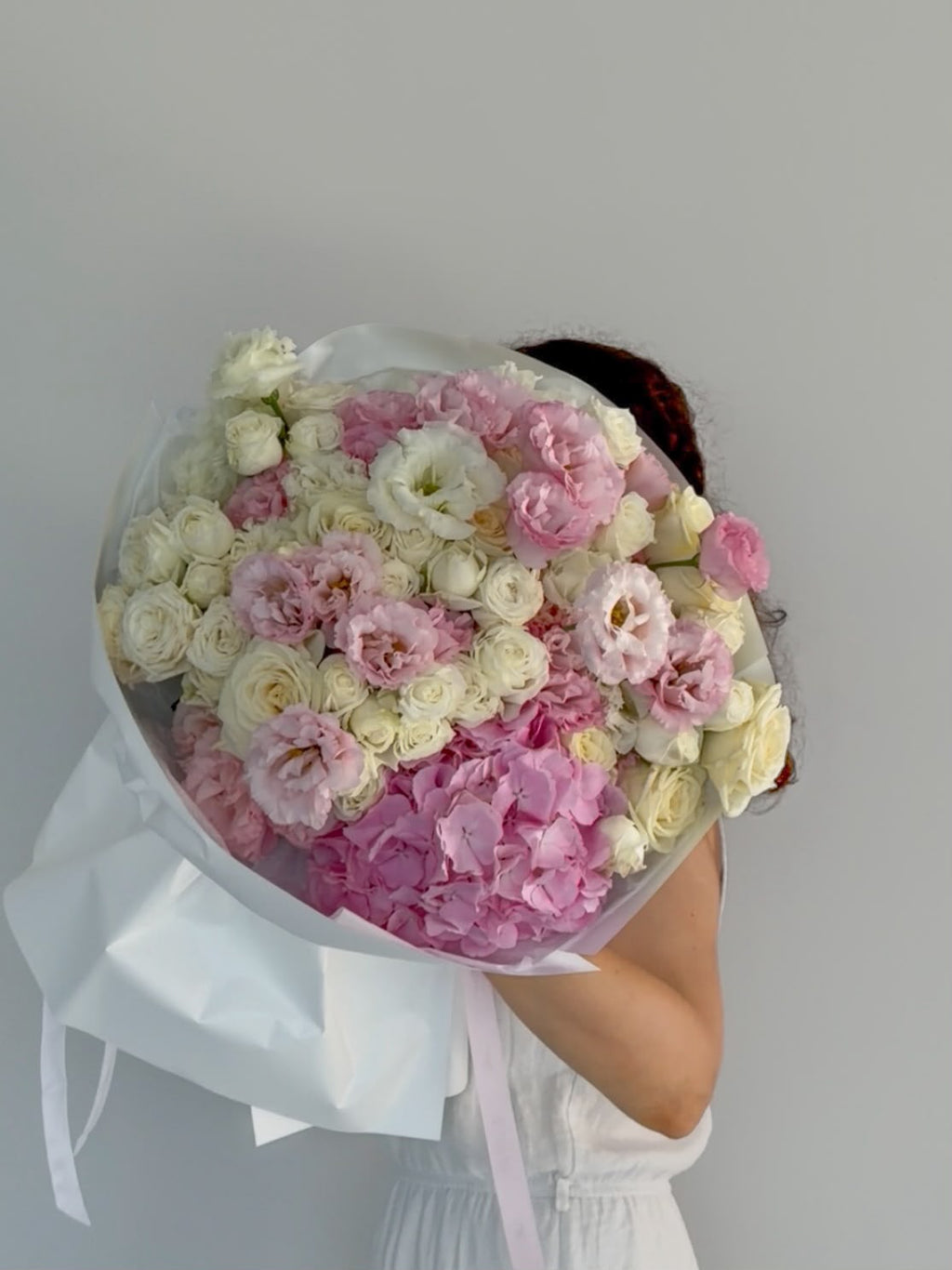 FLOWERS BOUQUET WITH HYDRANGEA AND EUSTOMA “WOMEN WONDER”