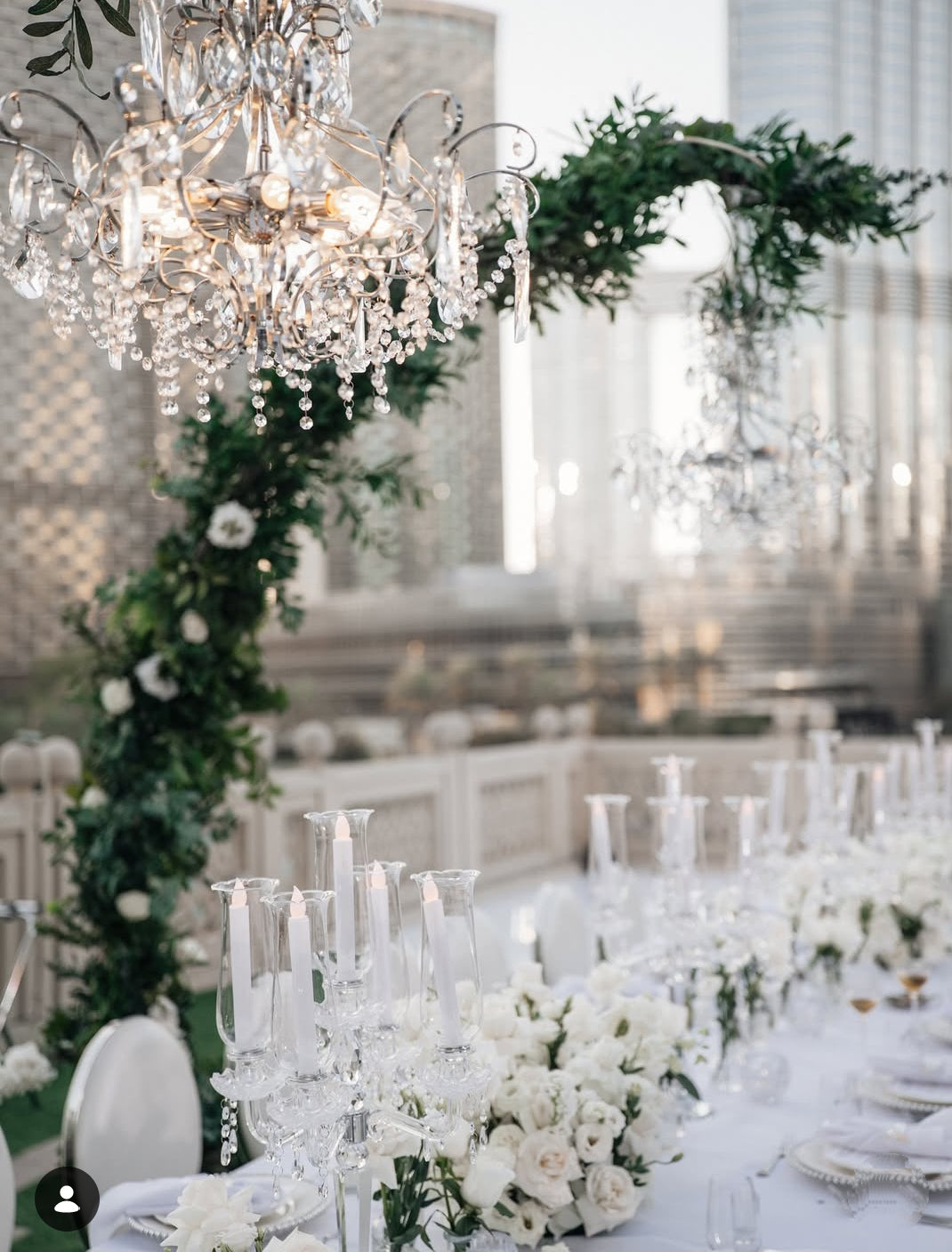 Elegant White & Green Luxury Wedding Table Setting with Crystal Chandeliers, Floral Decor & Candlelight (28-30 person)– Rent