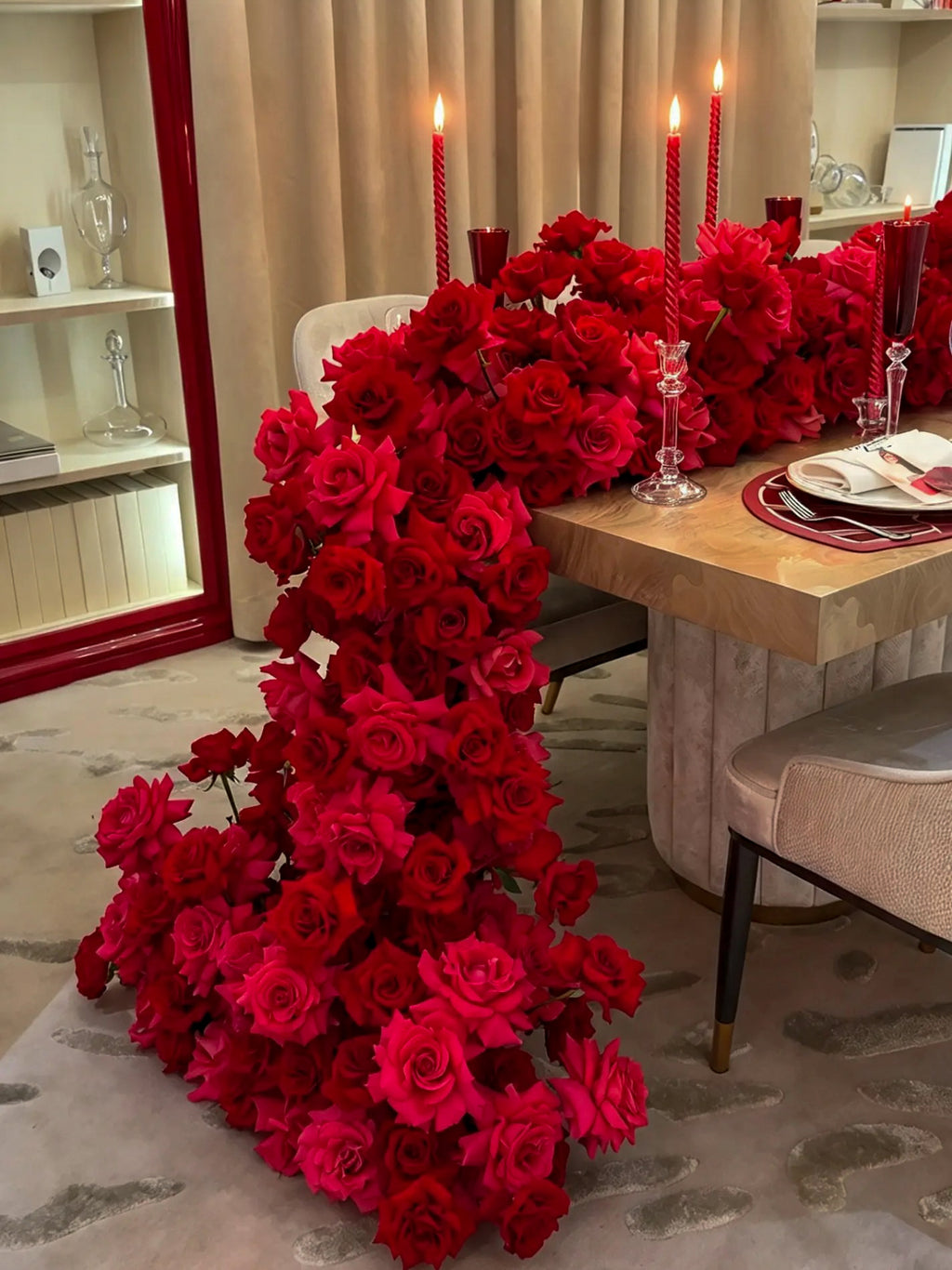 Elegant Red & Burgundy Luxury Table Setting with Cascading Rose Floral Decor & Candlelight (10 Guests) – Rent