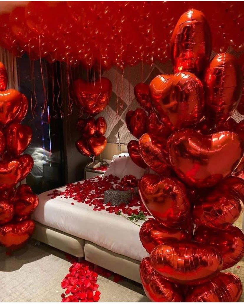 VALENTINE’S EDITION HELLIUM BALLOONS AND FLOWERS PETALS RED ROOM DECORATIONS (0117) WITHOUT PETALS ROSES