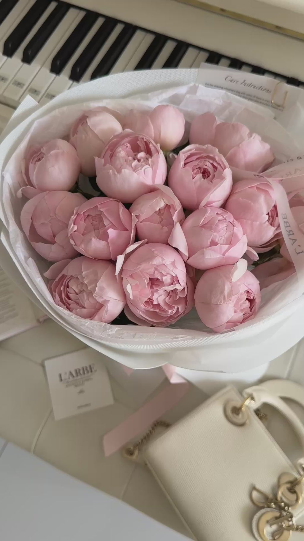 PINK FLOWERS BOUQUET WITH PEONY ROSES 21 PCS V126