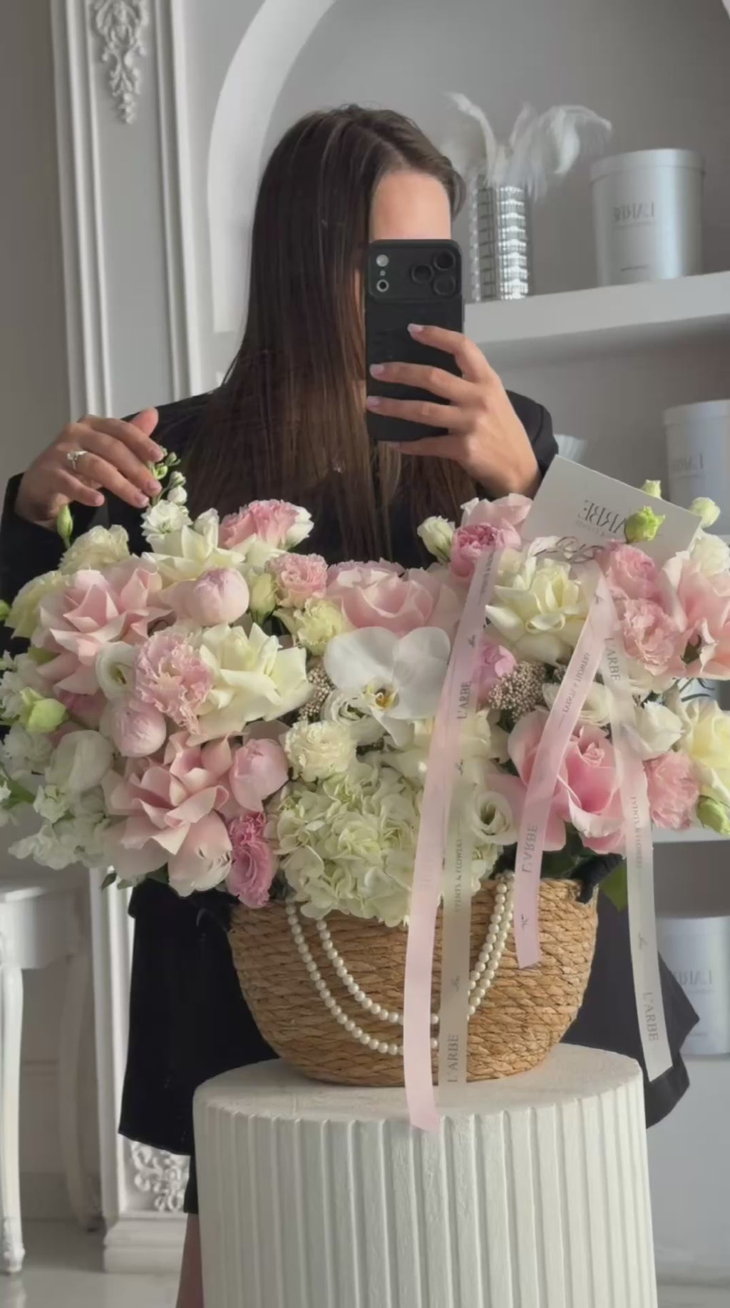 FLOWERS BASKET WITH PHALENOPSIS “EMMELINE”