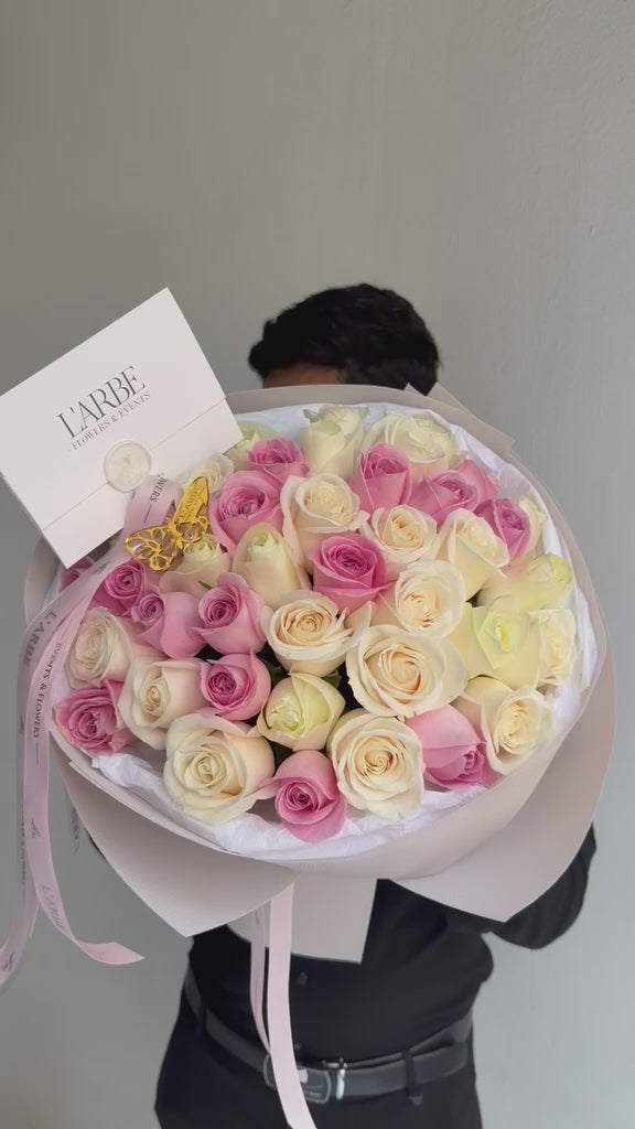 FLOWERS BOUQUET WITH WHITE AND PINK ROSES