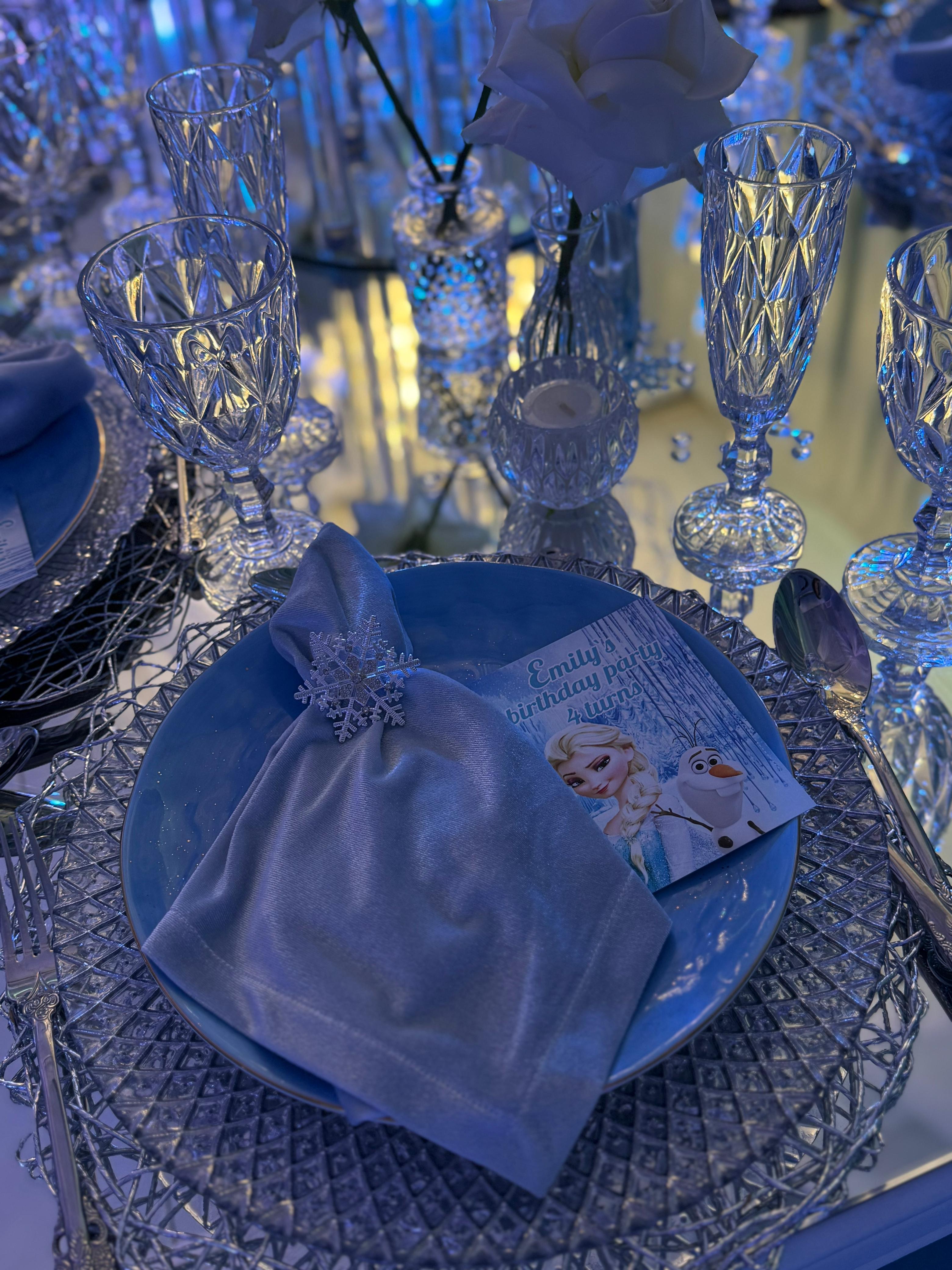N-0039 Blue Velvet Napkins